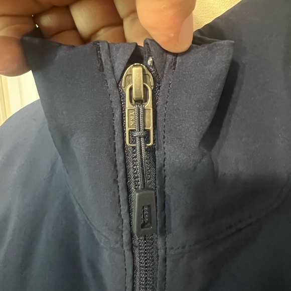 Patagonia Navy Full-Zip Softshell Jacket Women’s M UnitedHealthcare Children’s - Picture 4 of 15